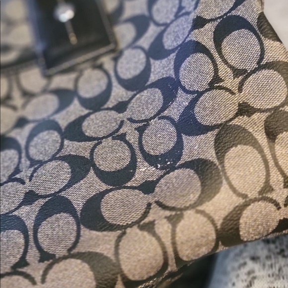 💜COACH HERITAGE STRIPE BOSTON. 💜. BLK/LT Grey TRAVEL BAG - Picture 4 of 12